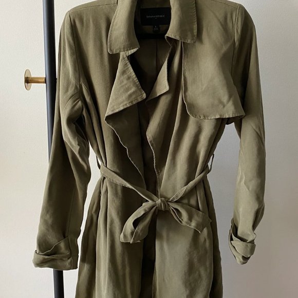 Banana Republic Jackets & Blazers - Banana Republic Olive Trench Coat - M
